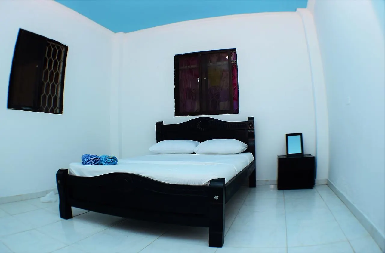 Tata House - Experience Local Culture Hotel Cartagena 0*,  Colombia