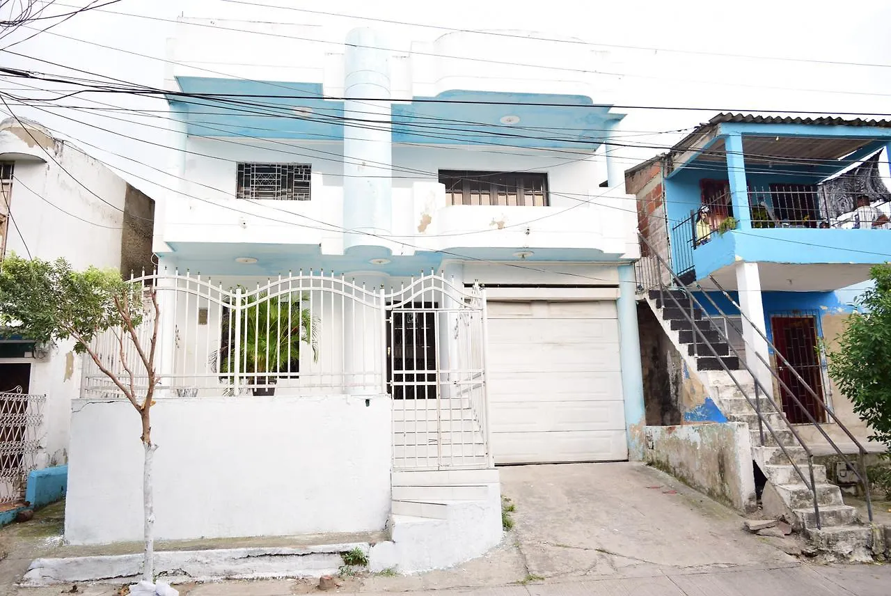 Guest house Tata House - Experience Local Culture Hotel Cartagena Colombia